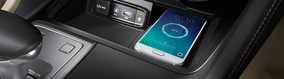 GENESIS G70 Technology Features - 앞좌석 스마트폰 무선 충전 시스템